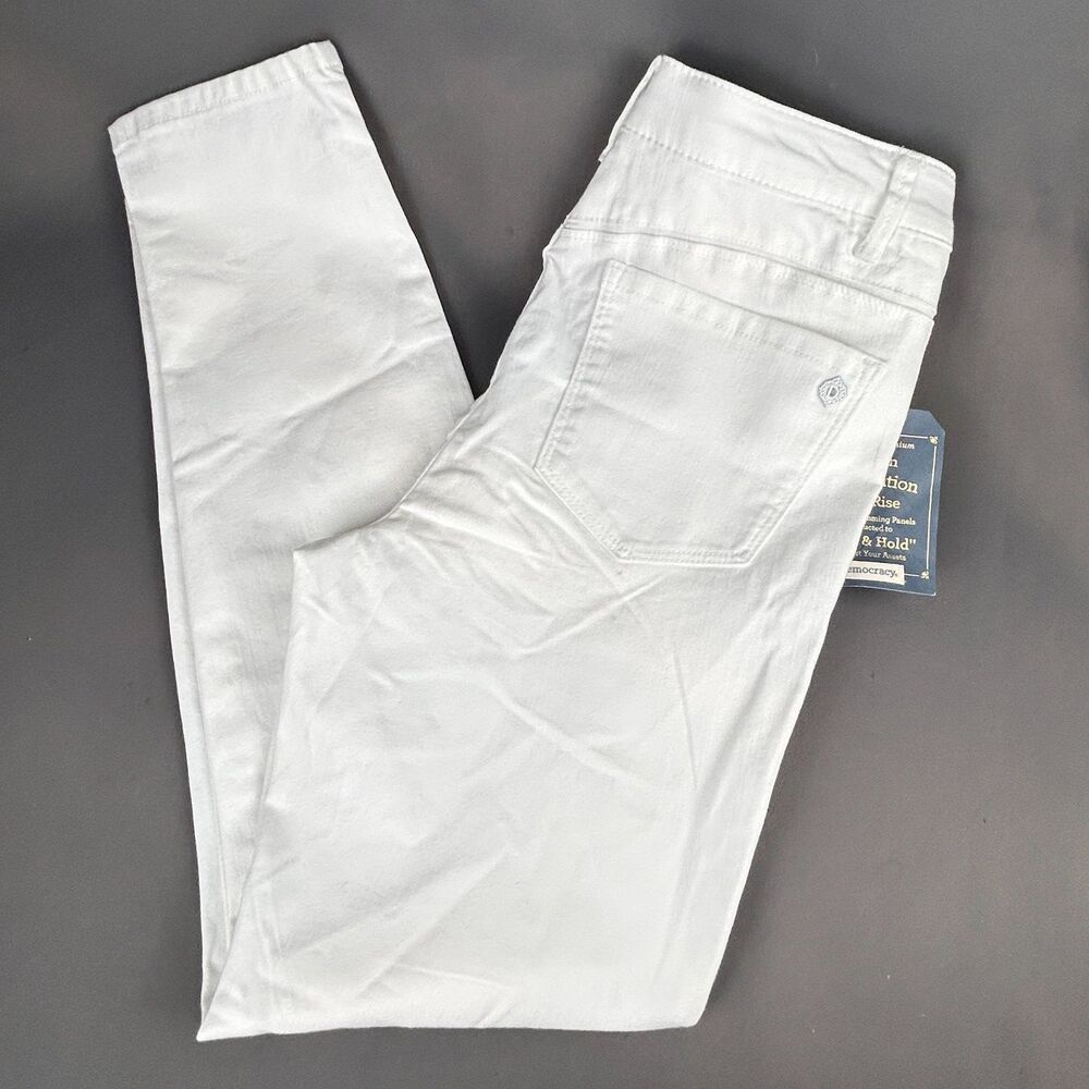 Democracy Modern Absolution High Rise White Jeans Size 4 NWT